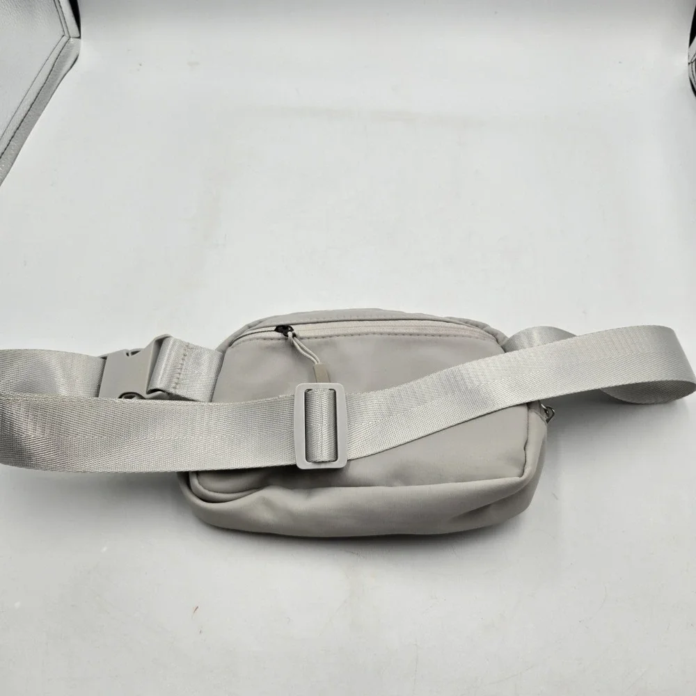 lululemon athletica clean excellent